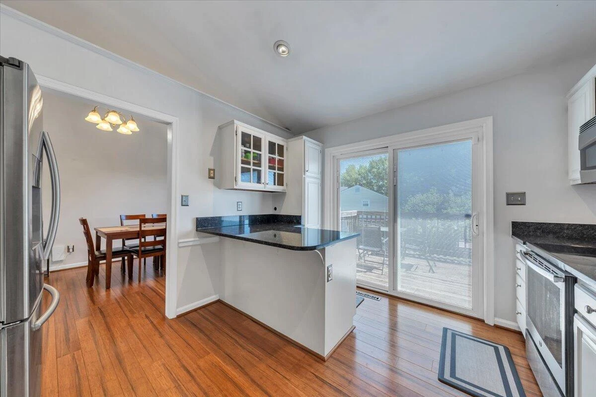 1010 Barrens Village LN - Photo 16