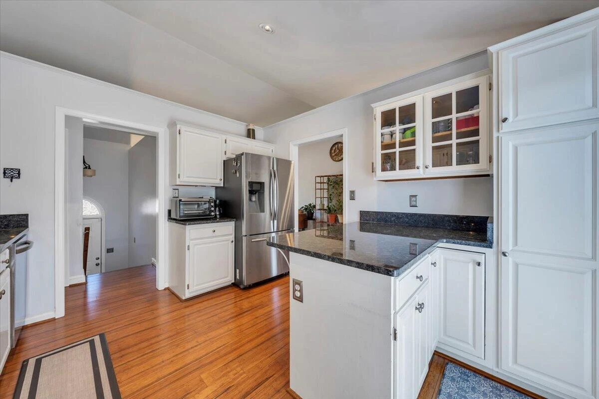 1010 Barrens Village LN - Photo 17