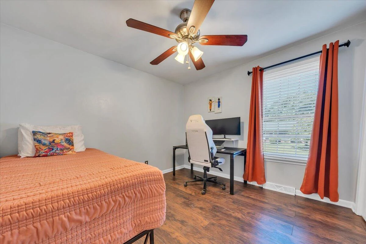 1010 Barrens Village LN - Photo 21