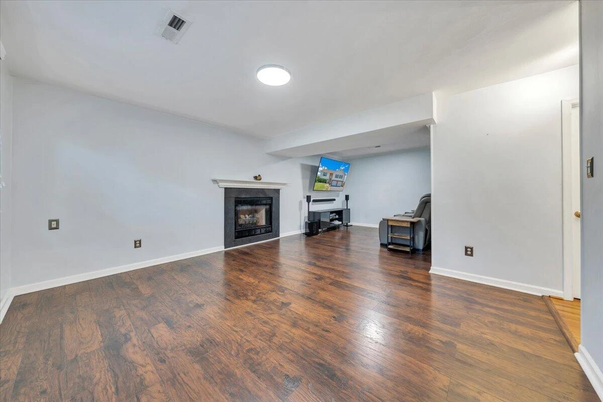 1010 Barrens Village LN - Photo 25