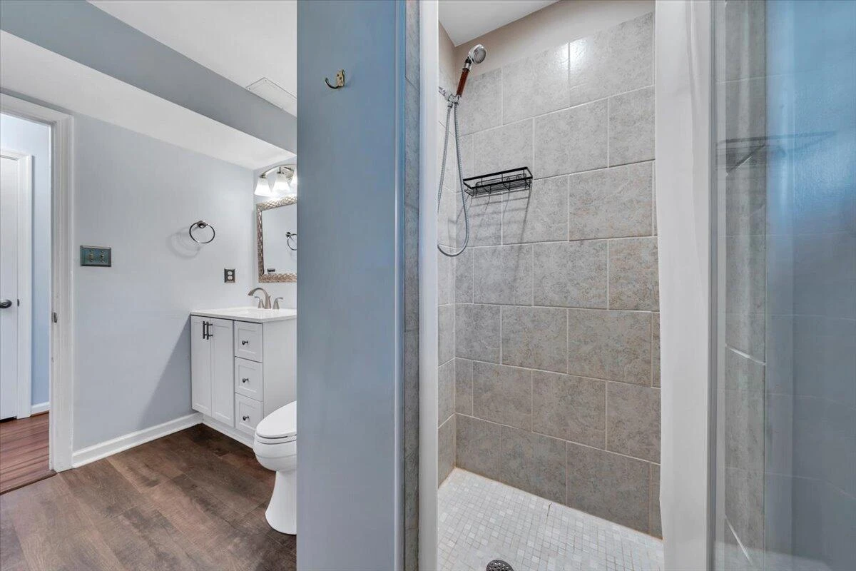 1010 Barrens Village LN - Photo 32