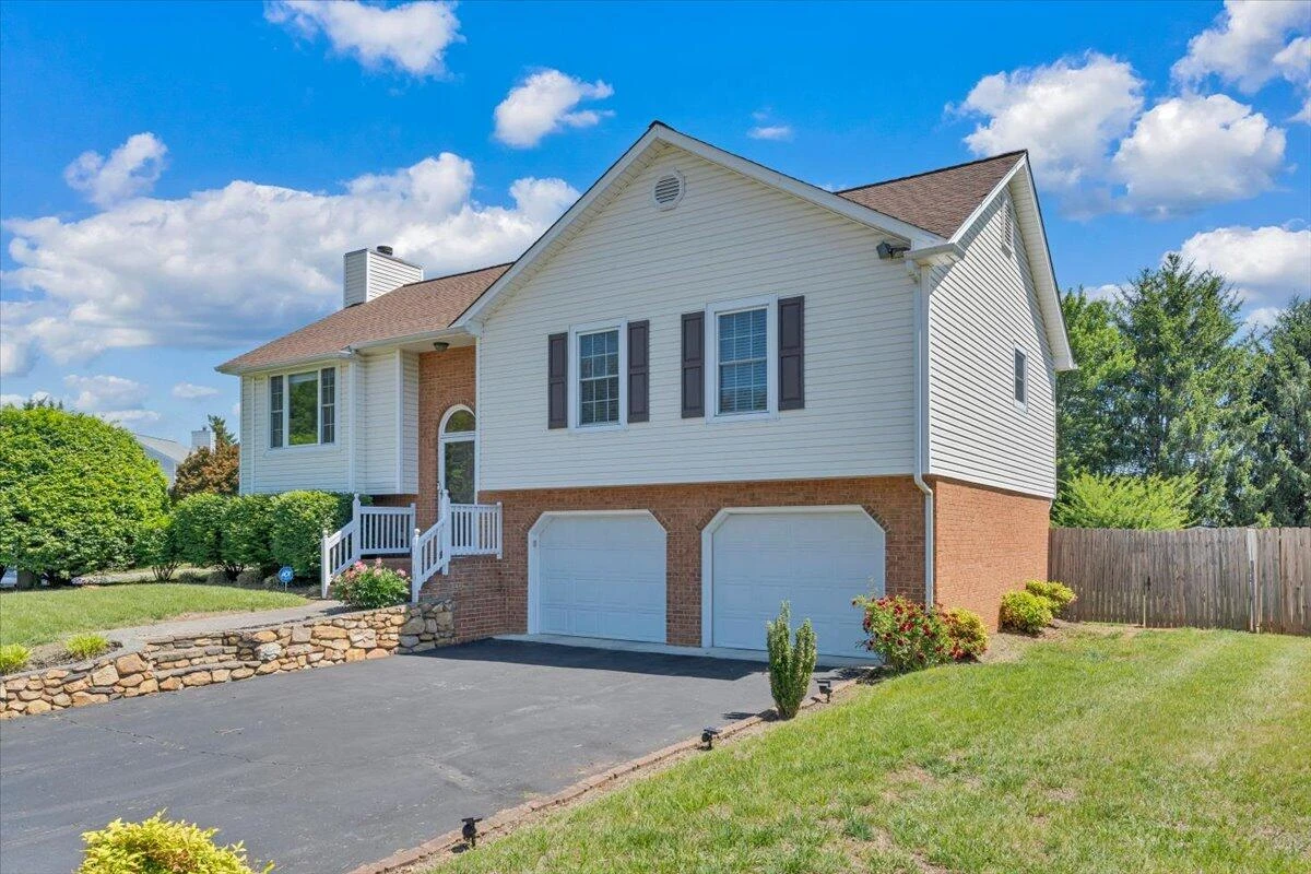 1010 Barrens Village LN - Photo 52