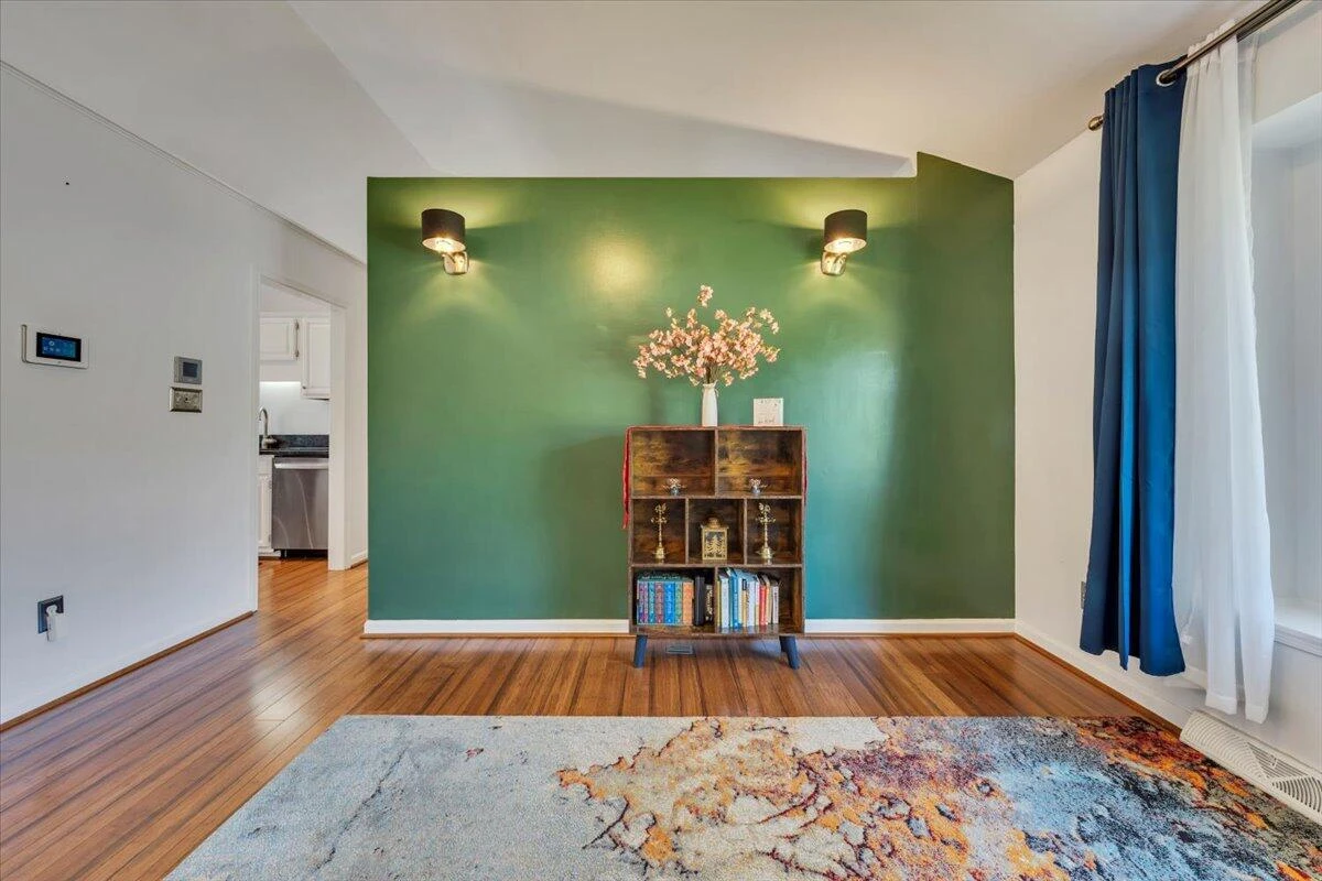 1010 Barrens Village LN - Photo 8