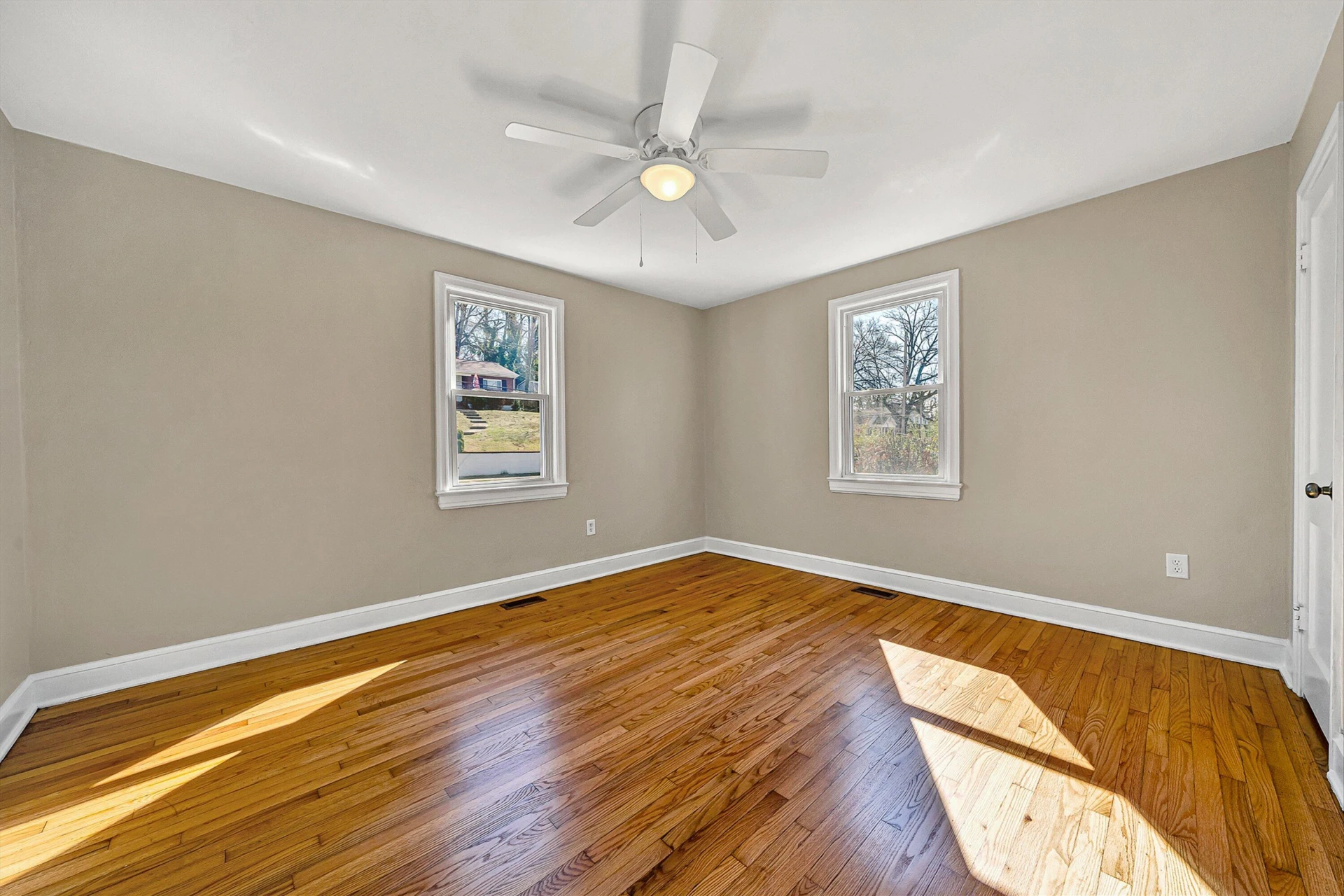 2106 Colgate ST - Photo 13