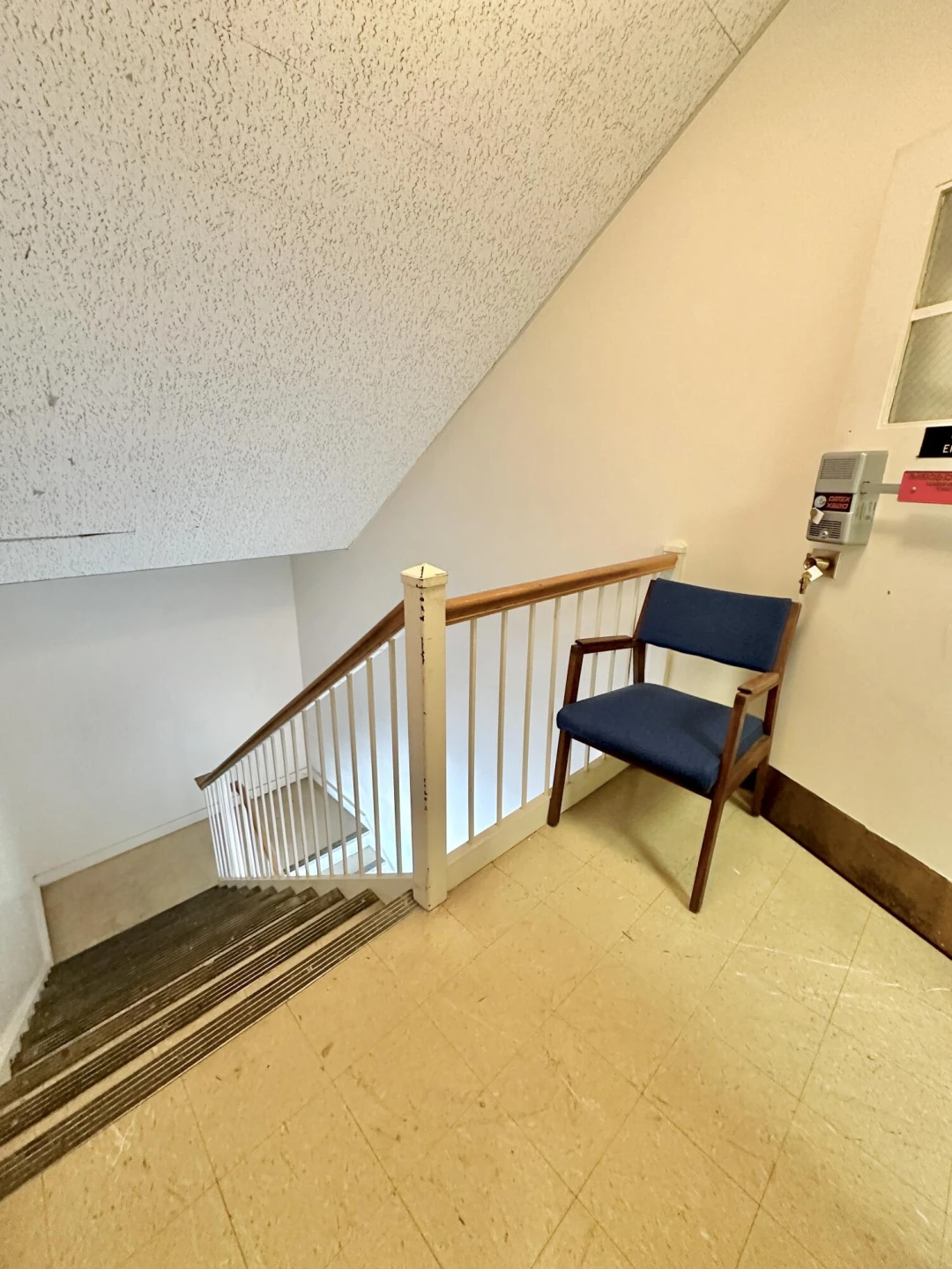 8 Lester ST - Photo 25