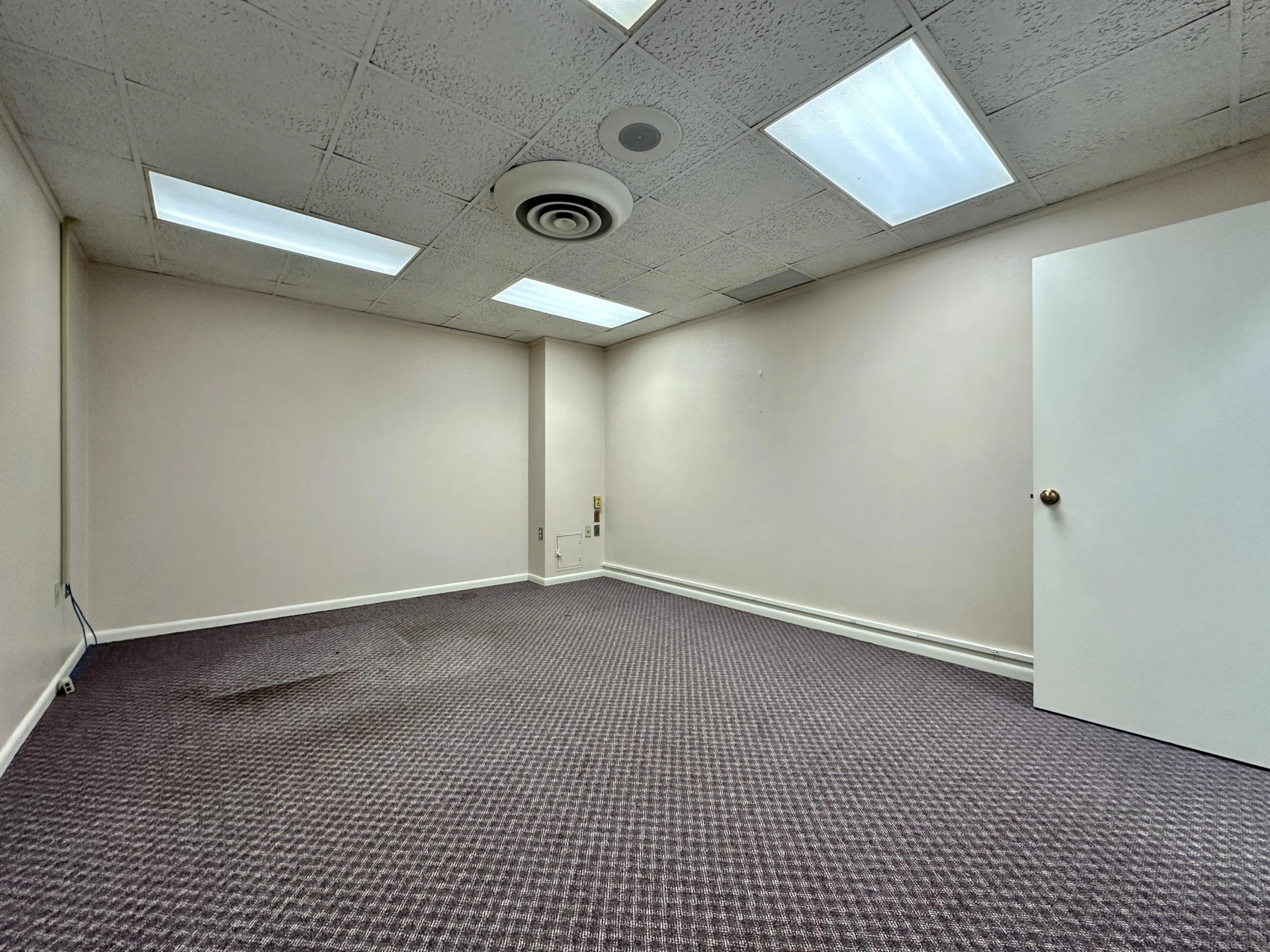8 Lester ST - Photo 27