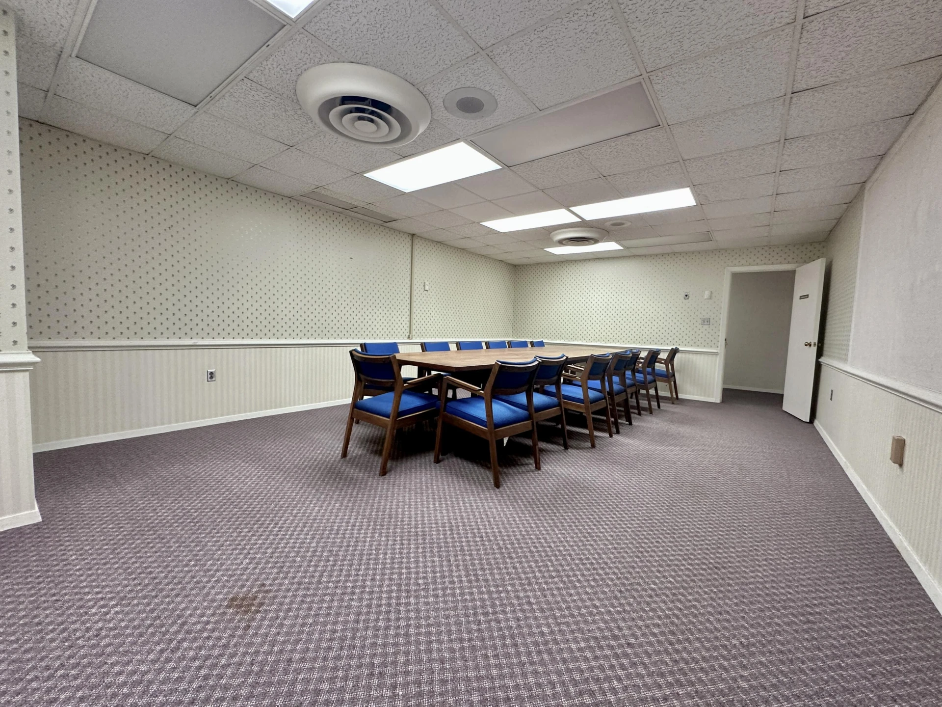8 Lester ST - Photo 33