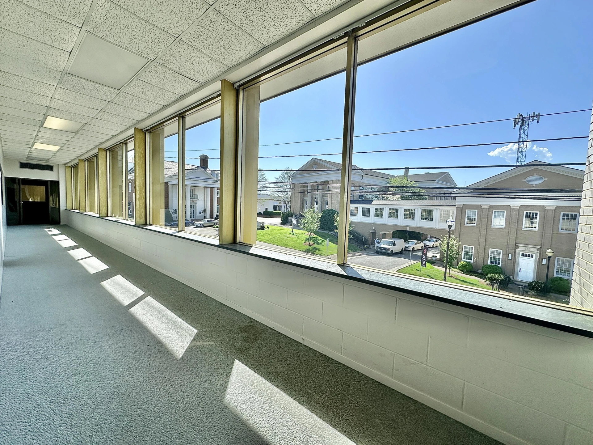 8 Lester ST - Photo 37