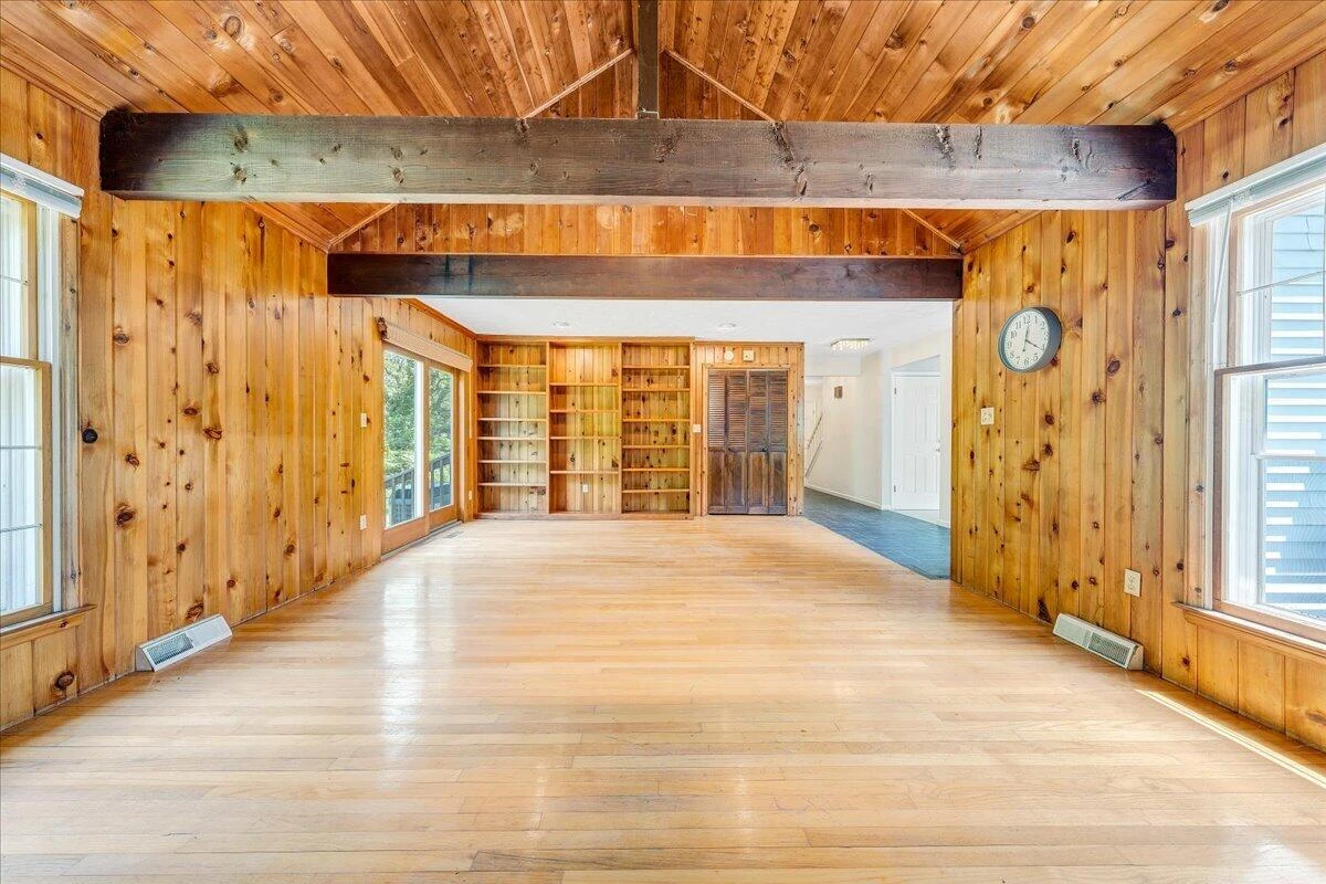 802 Oakwood DR - Photo 15