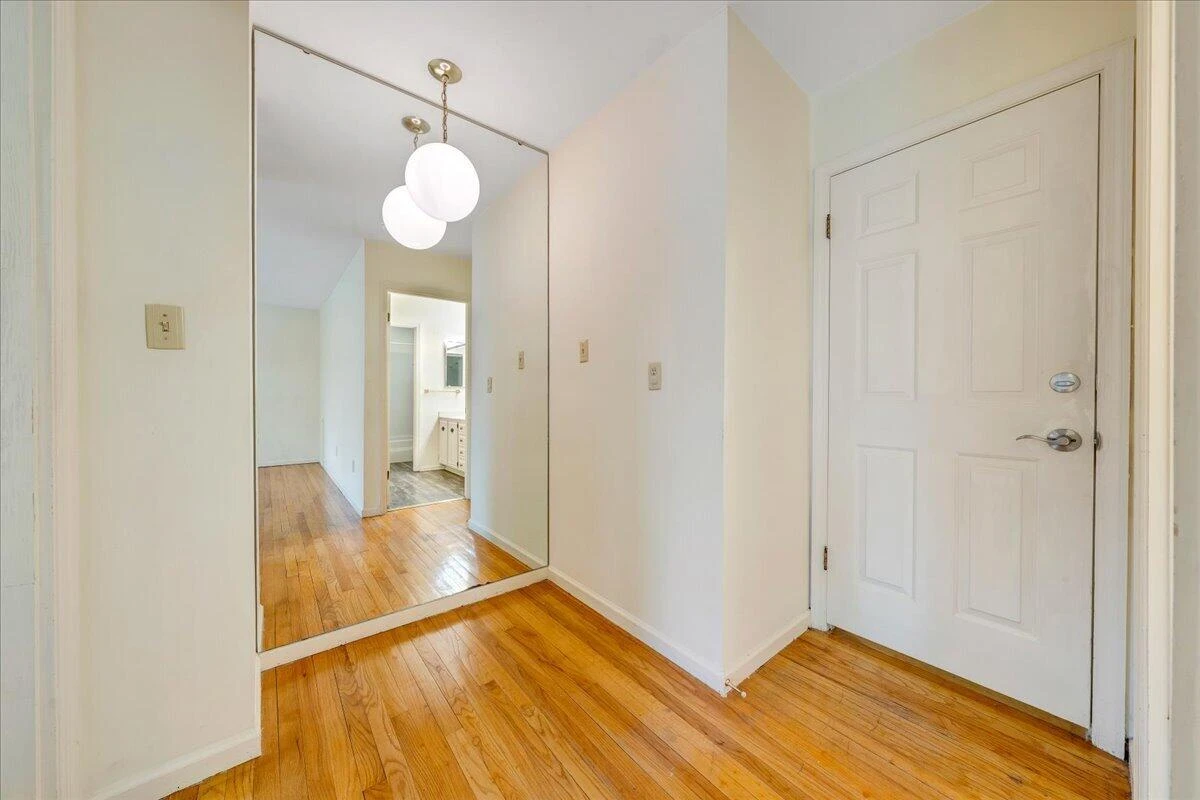 802 Oakwood DR - Photo 34