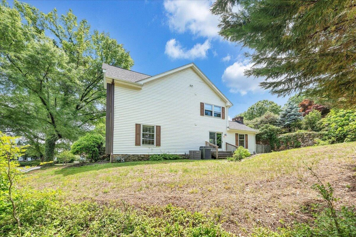 802 Oakwood DR - Photo 41