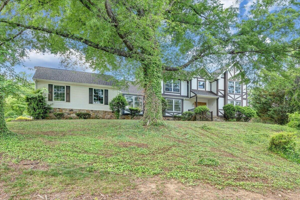 802 Oakwood DR - Photo 49