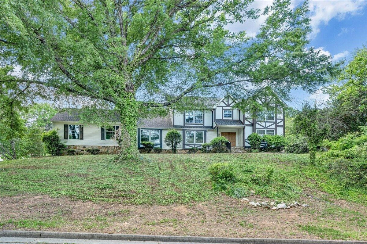 802 Oakwood DR - Photo 57