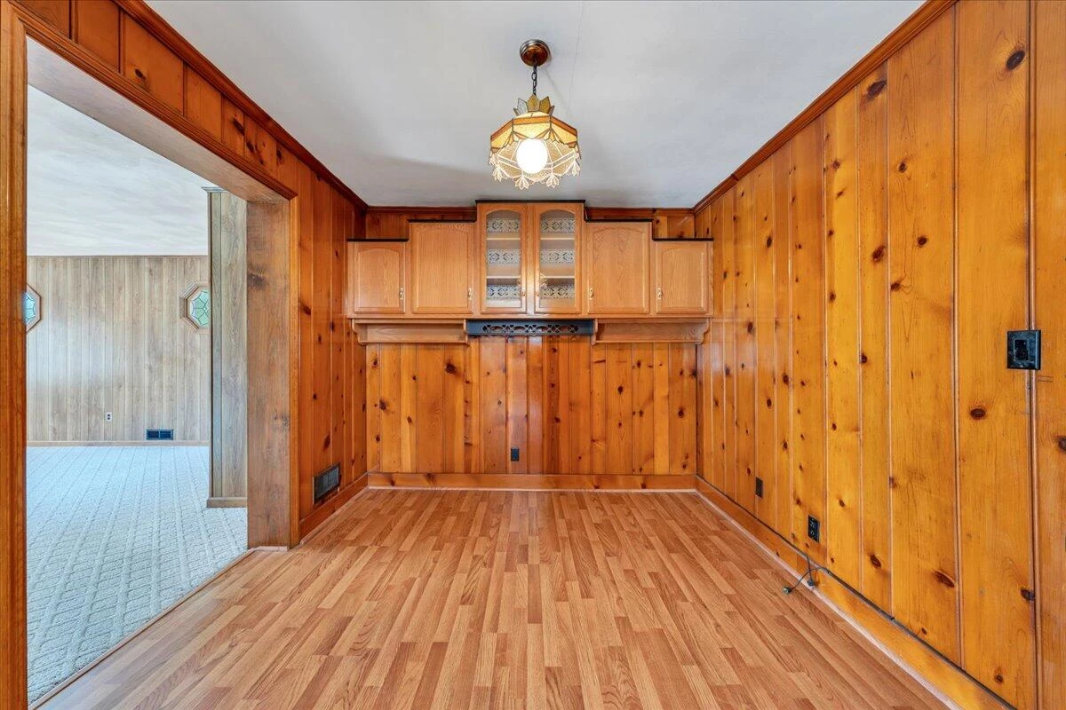918 Whitney AVE - Photo 15