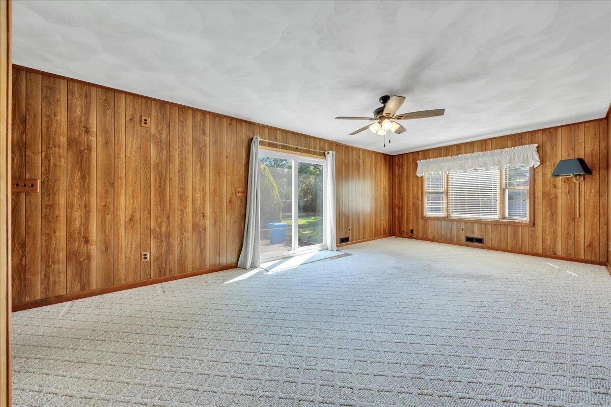 918 Whitney AVE - Photo 20