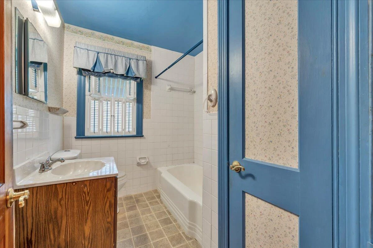 918 Whitney AVE - Photo 25