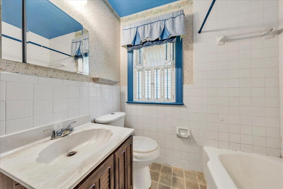 918 Whitney AVE - Photo 27