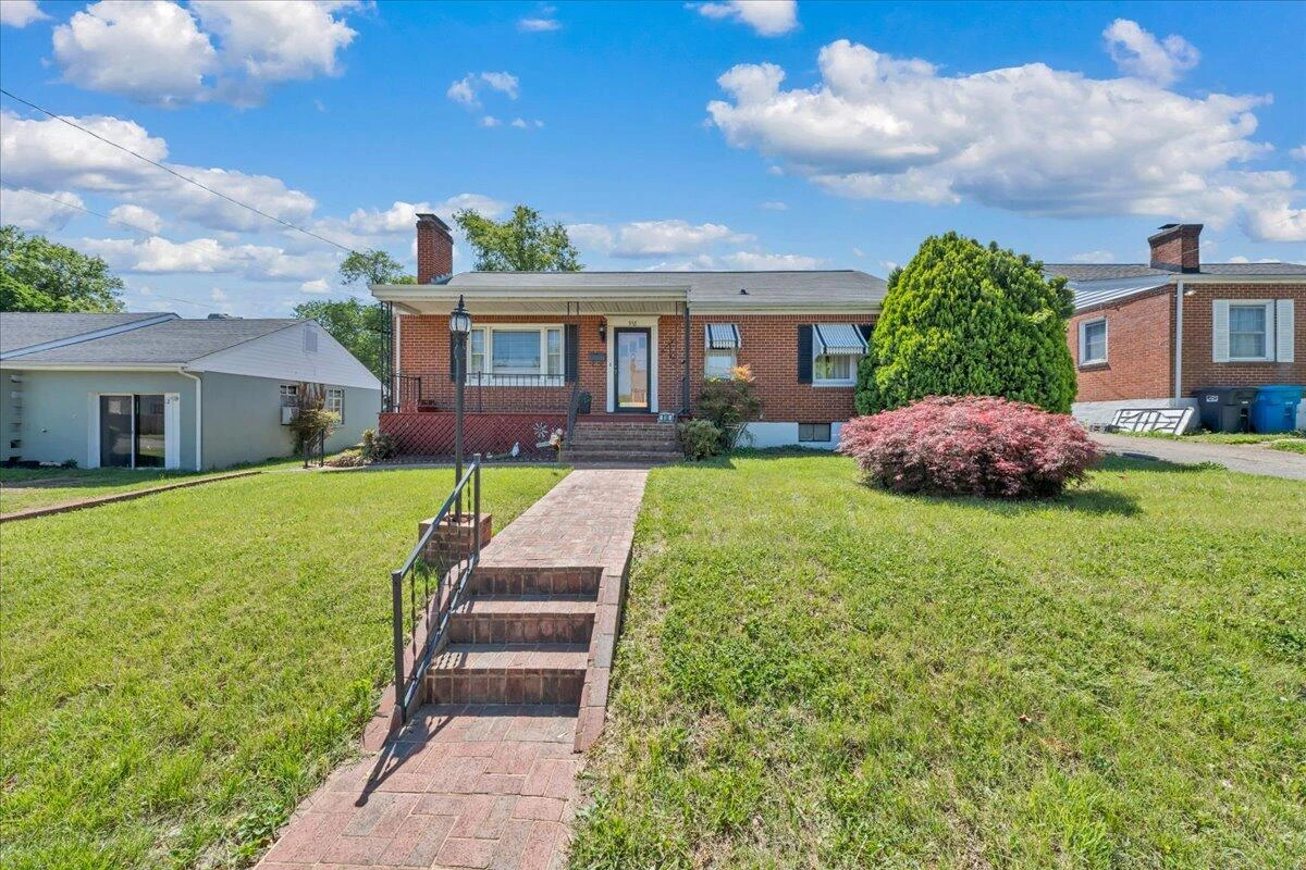 918 Whitney AVE - Photo 45