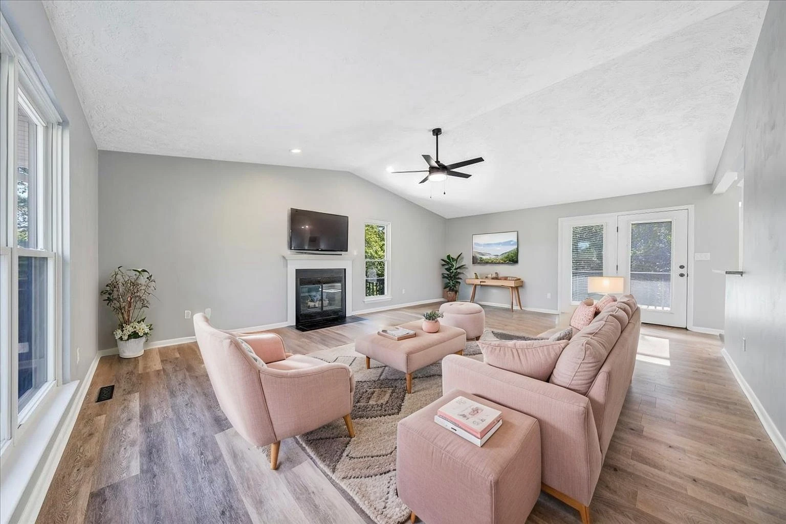 5359 Sundance RD - Photo 10