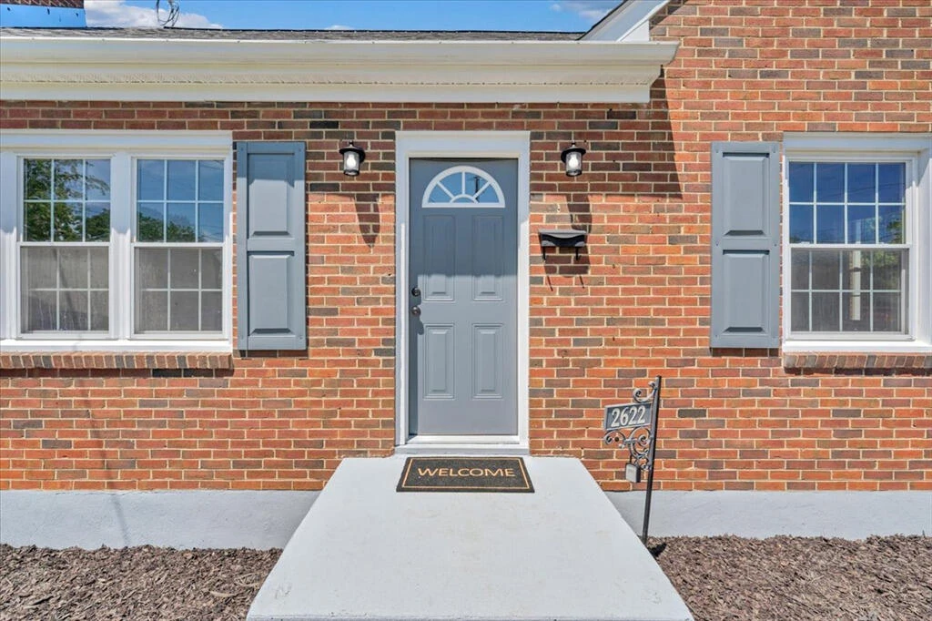 2622 Bowman ST - Photo 2