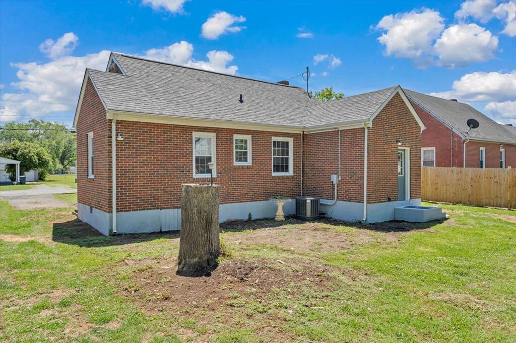 2622 Bowman ST - Photo 23