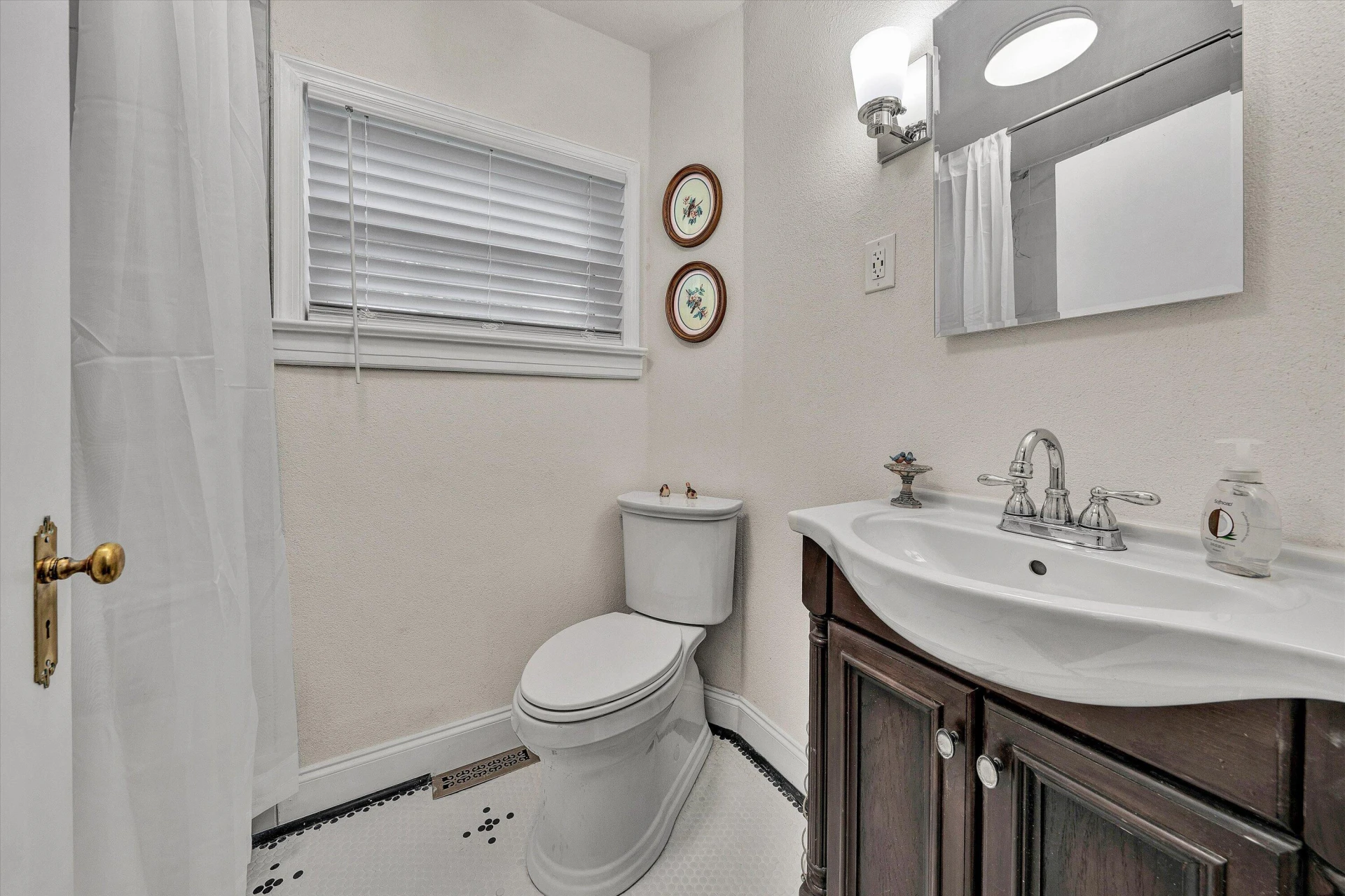 3289 Avenham AVE - Photo 25