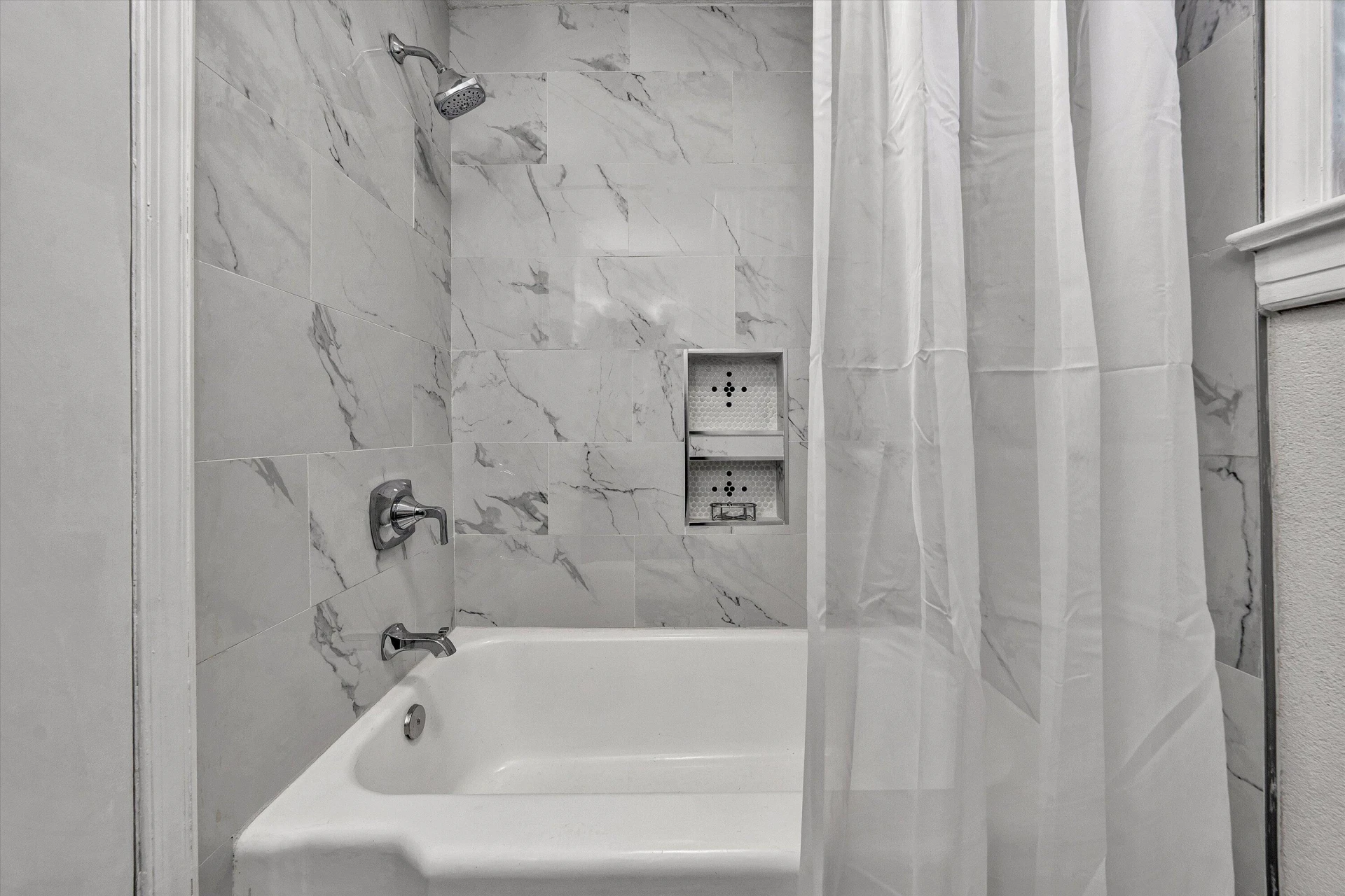 3289 Avenham AVE - Photo 26
