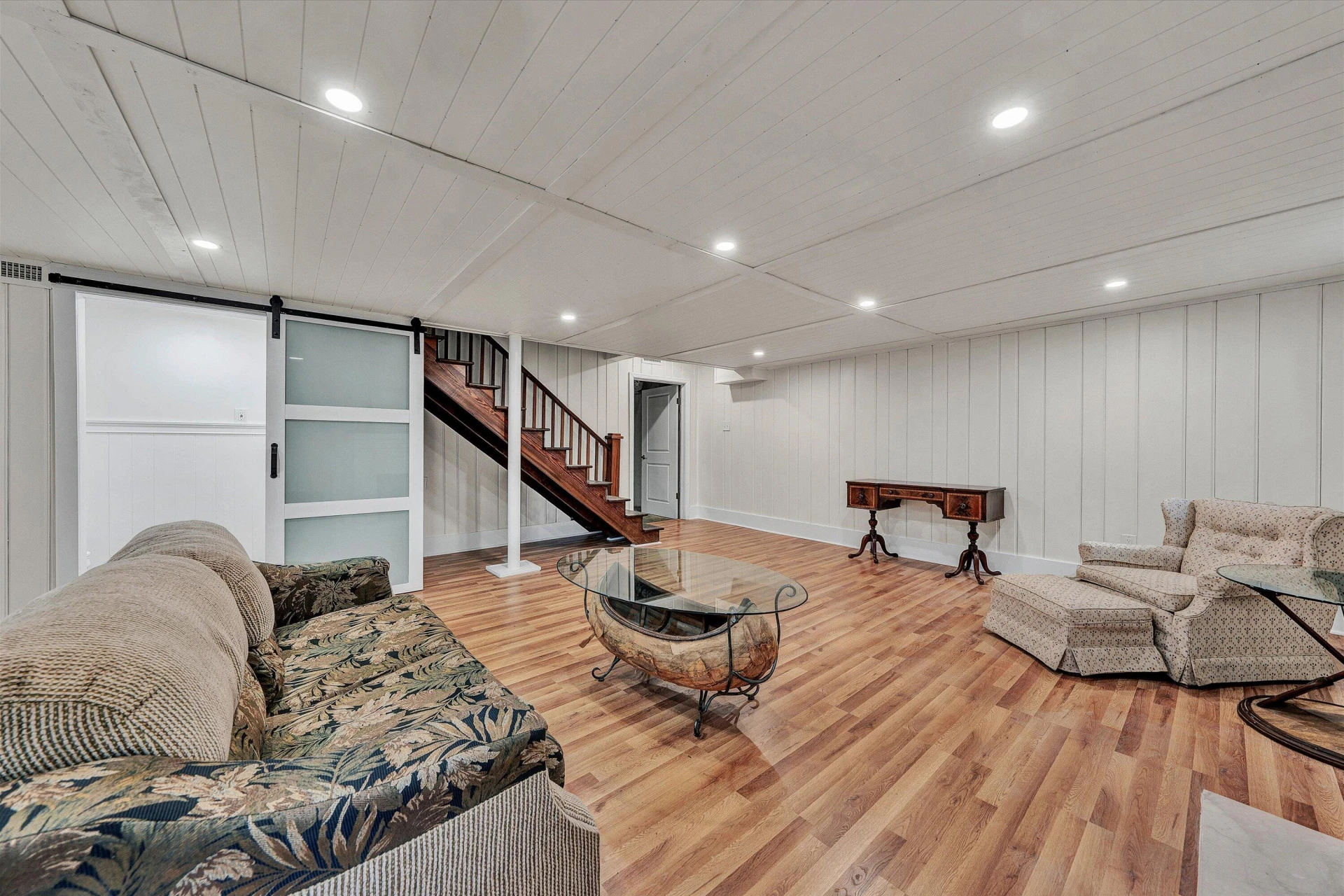 3289 Avenham AVE - Photo 36