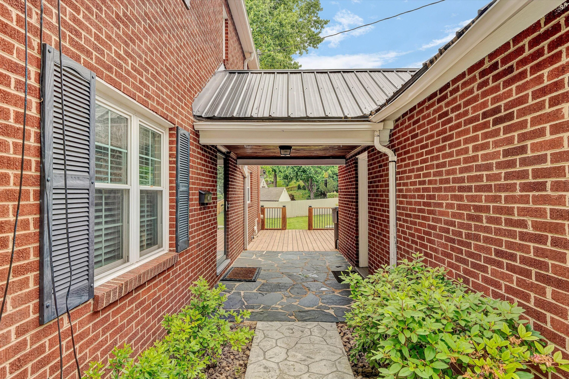 3289 Avenham AVE - Photo 42