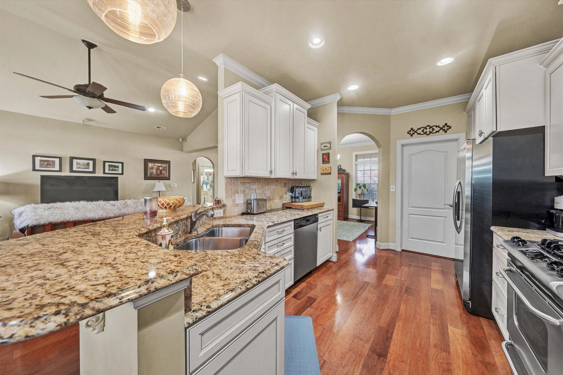 229 Mountain Brook DR - Photo 14