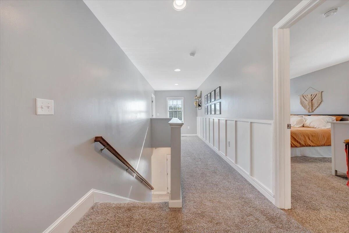 2348 Locust Grove CIR - Photo 22
