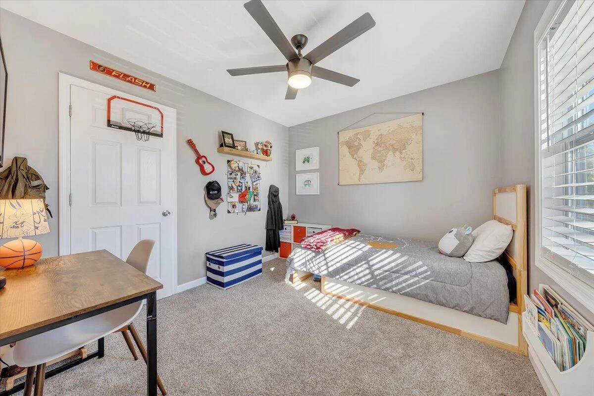 2348 Locust Grove CIR - Photo 26