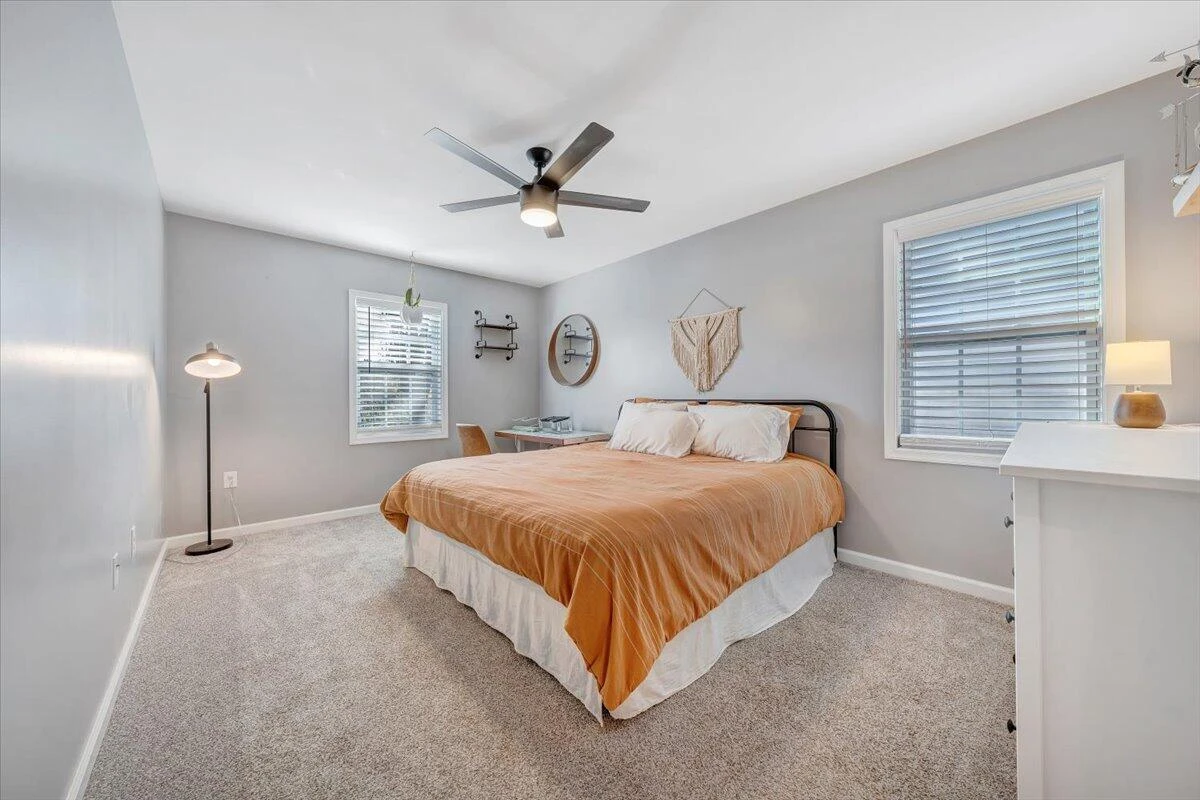 2348 Locust Grove CIR - Photo 30