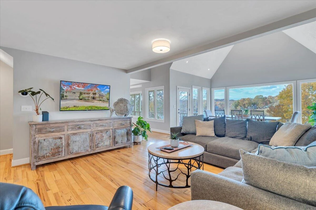 6641 Horseshoe Bend RD - Photo 19