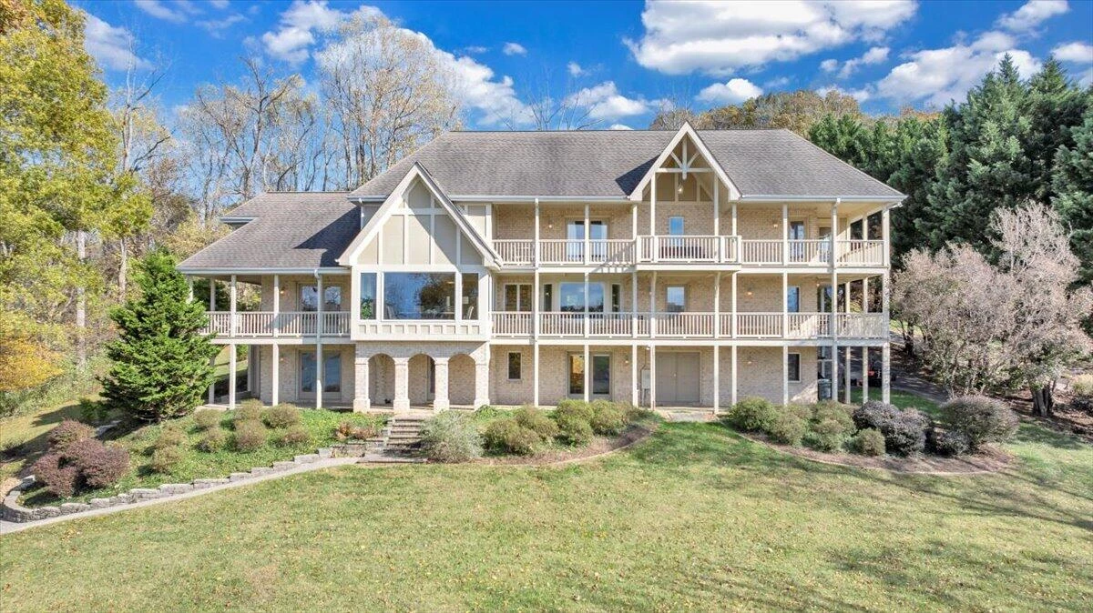 6641 Horseshoe Bend RD - Photo 2
