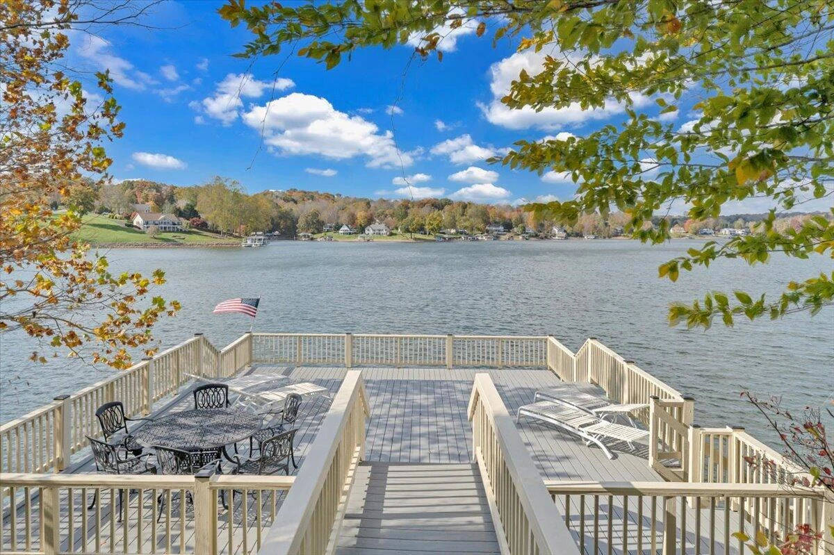 6641 Horseshoe Bend RD - Photo 5
