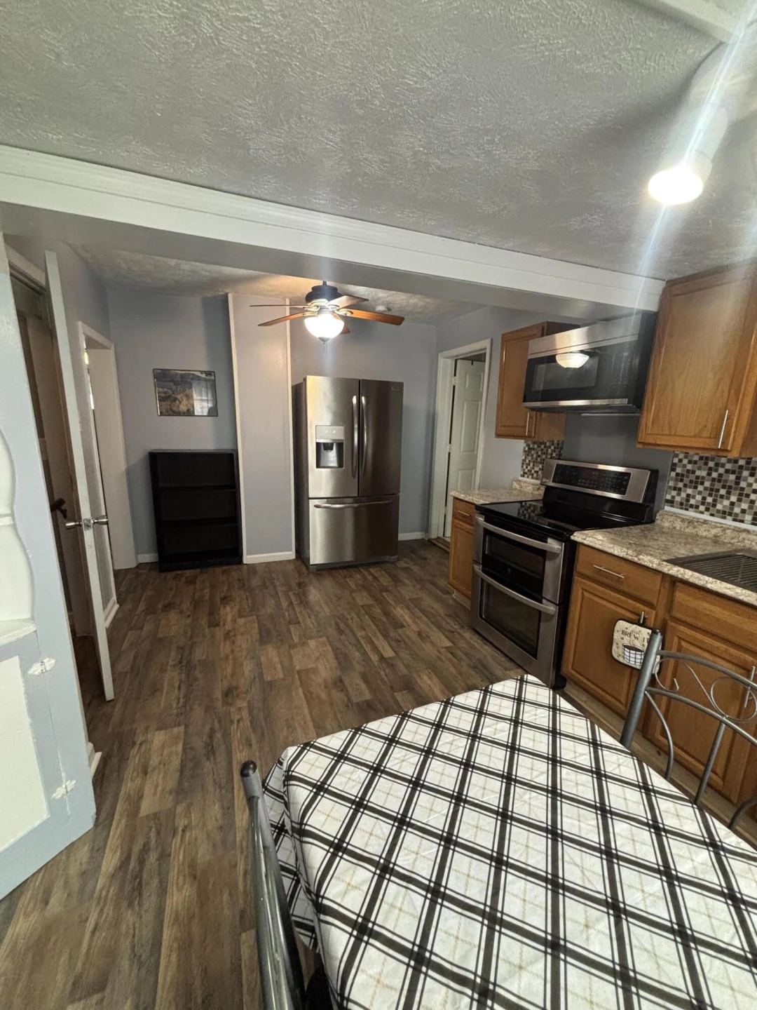 1527 Princeton DR - Photo 10