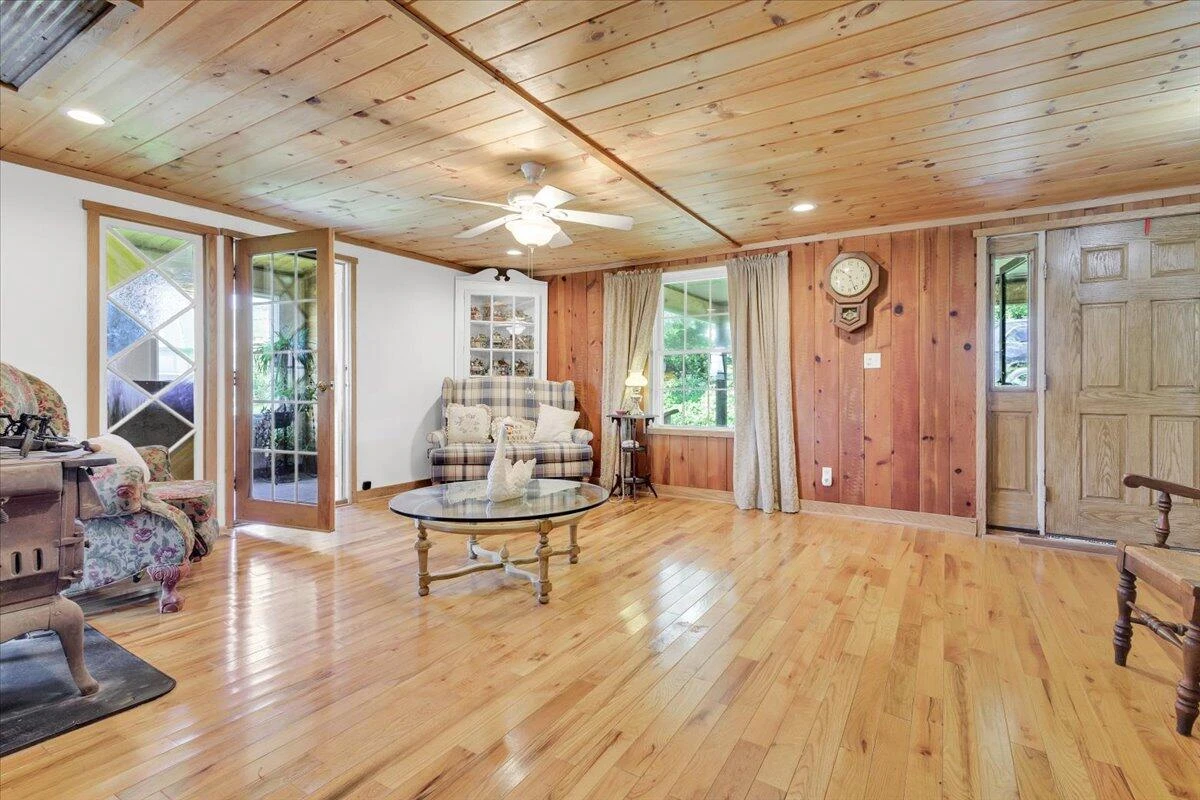 6784 Conner RD - Photo 18