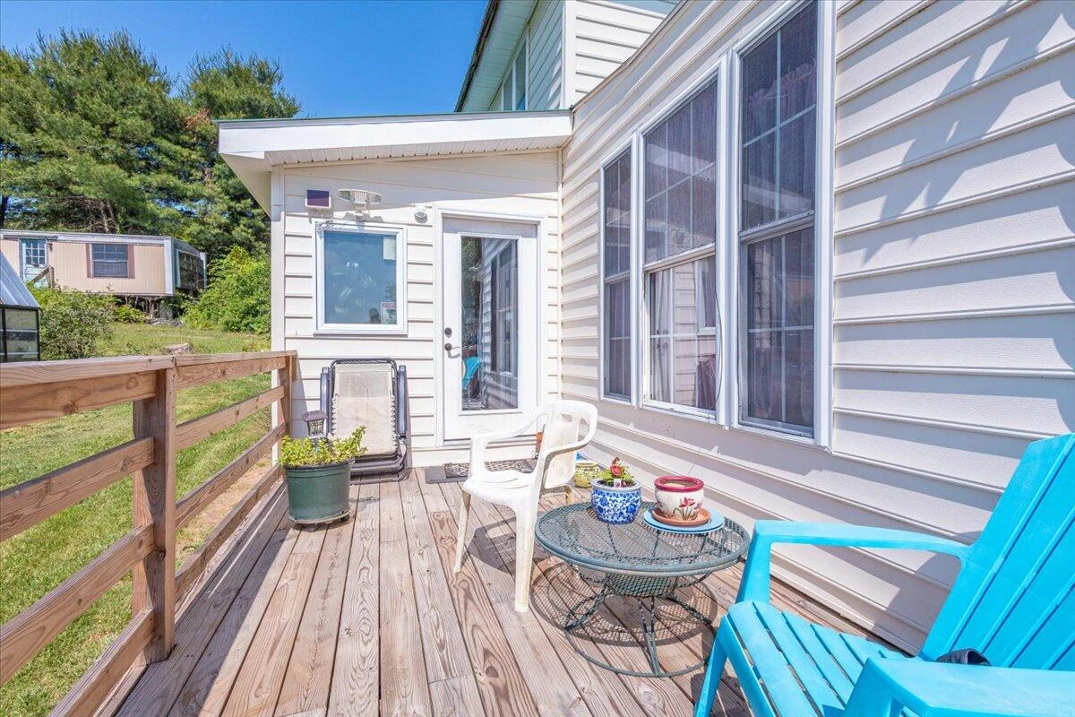 6784 Conner RD - Photo 24