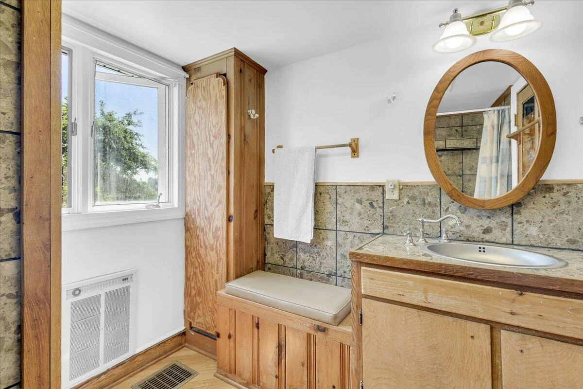 6784 Conner RD - Photo 47
