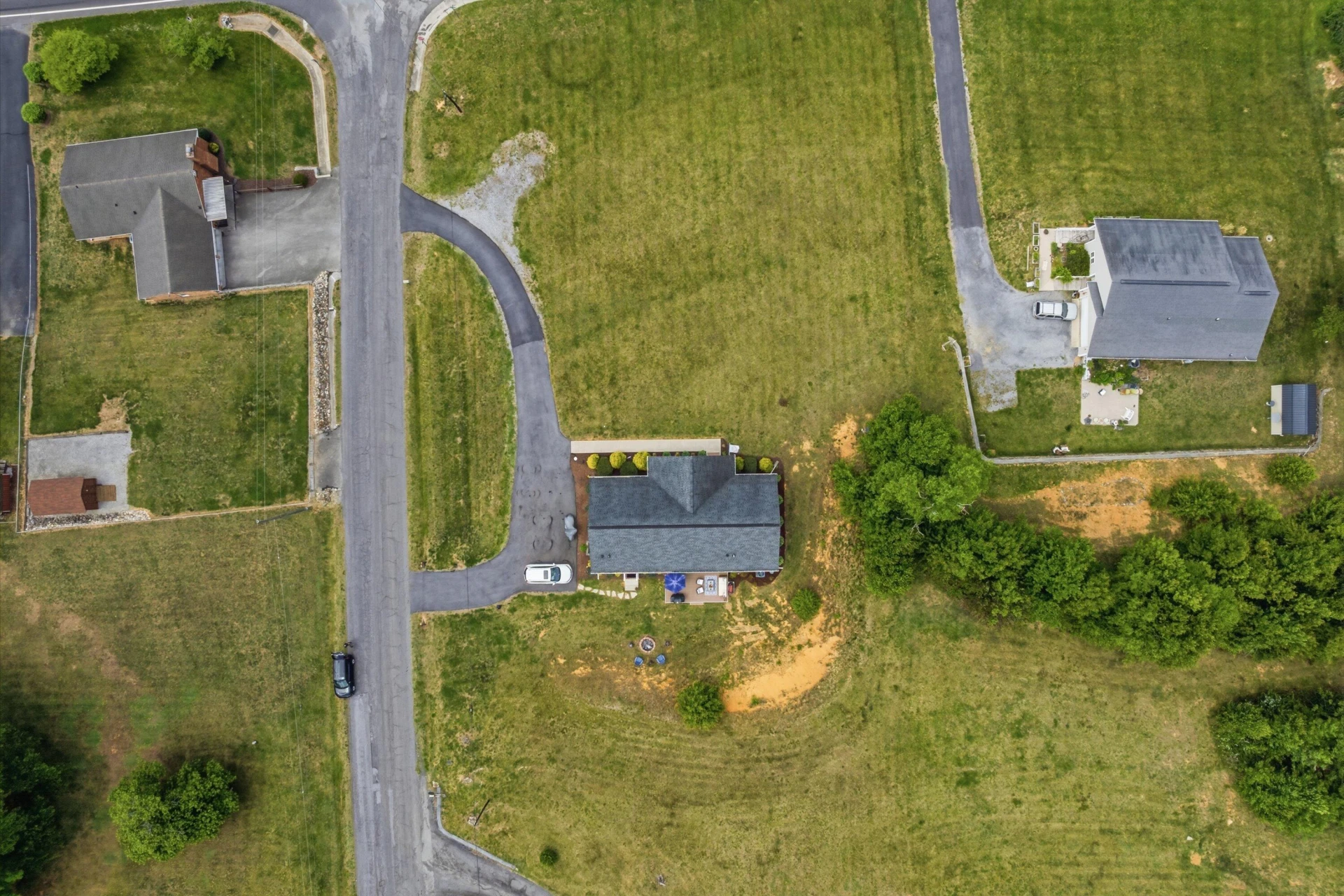 19 Cook AVE - Photo 38