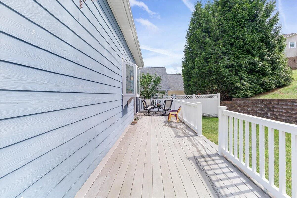 831 Sumpter PL - Photo 25