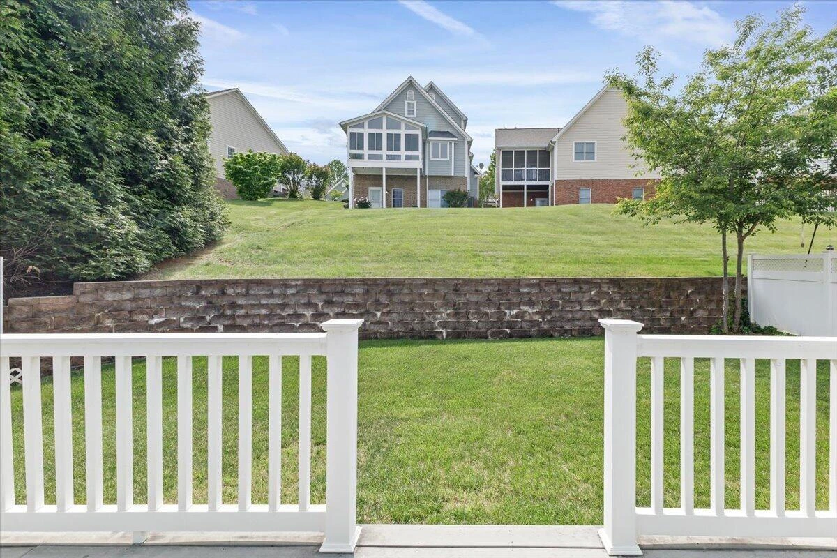 831 Sumpter PL - Photo 26