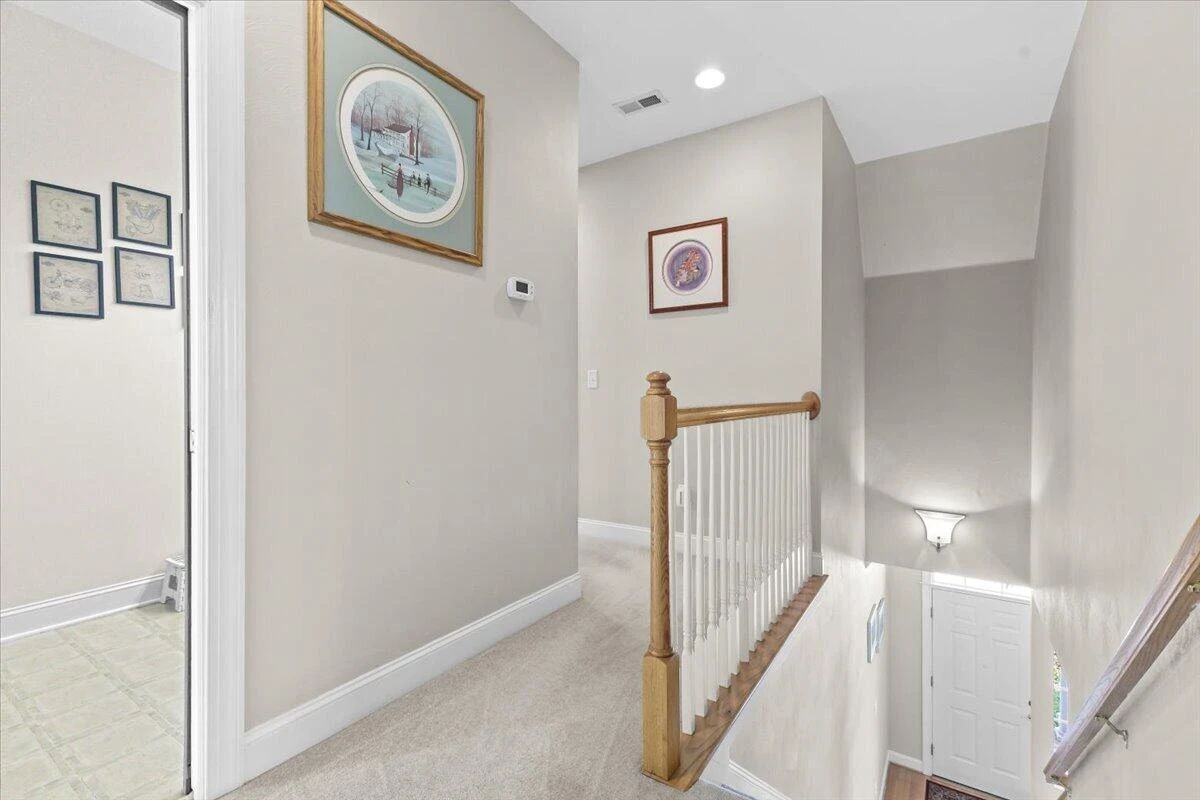 831 Sumpter PL - Photo 31