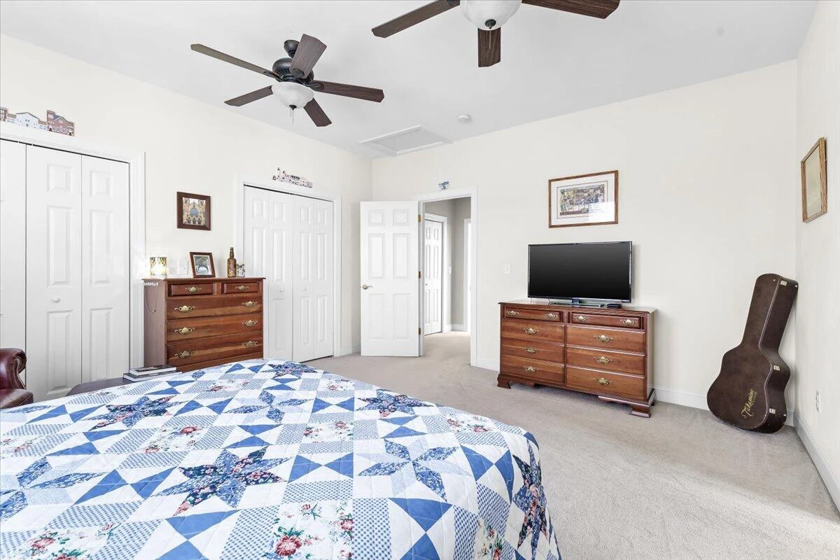 831 Sumpter PL - Photo 33