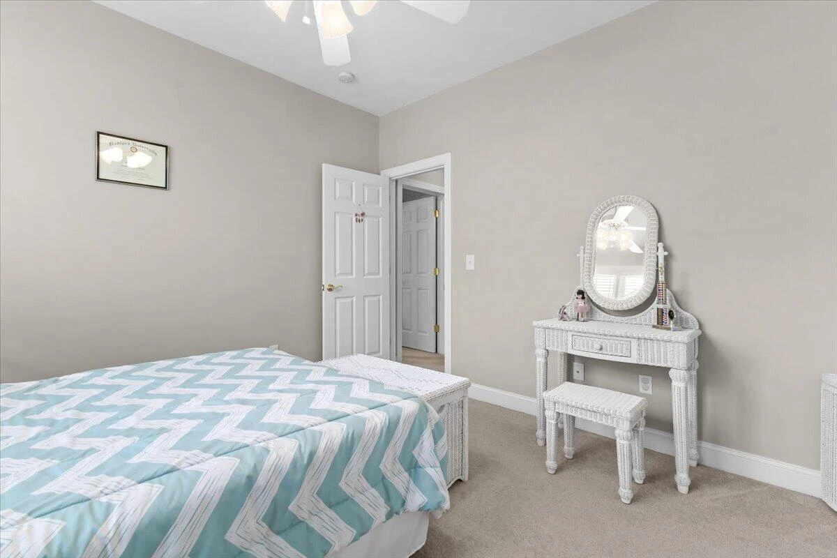 831 Sumpter PL - Photo 39