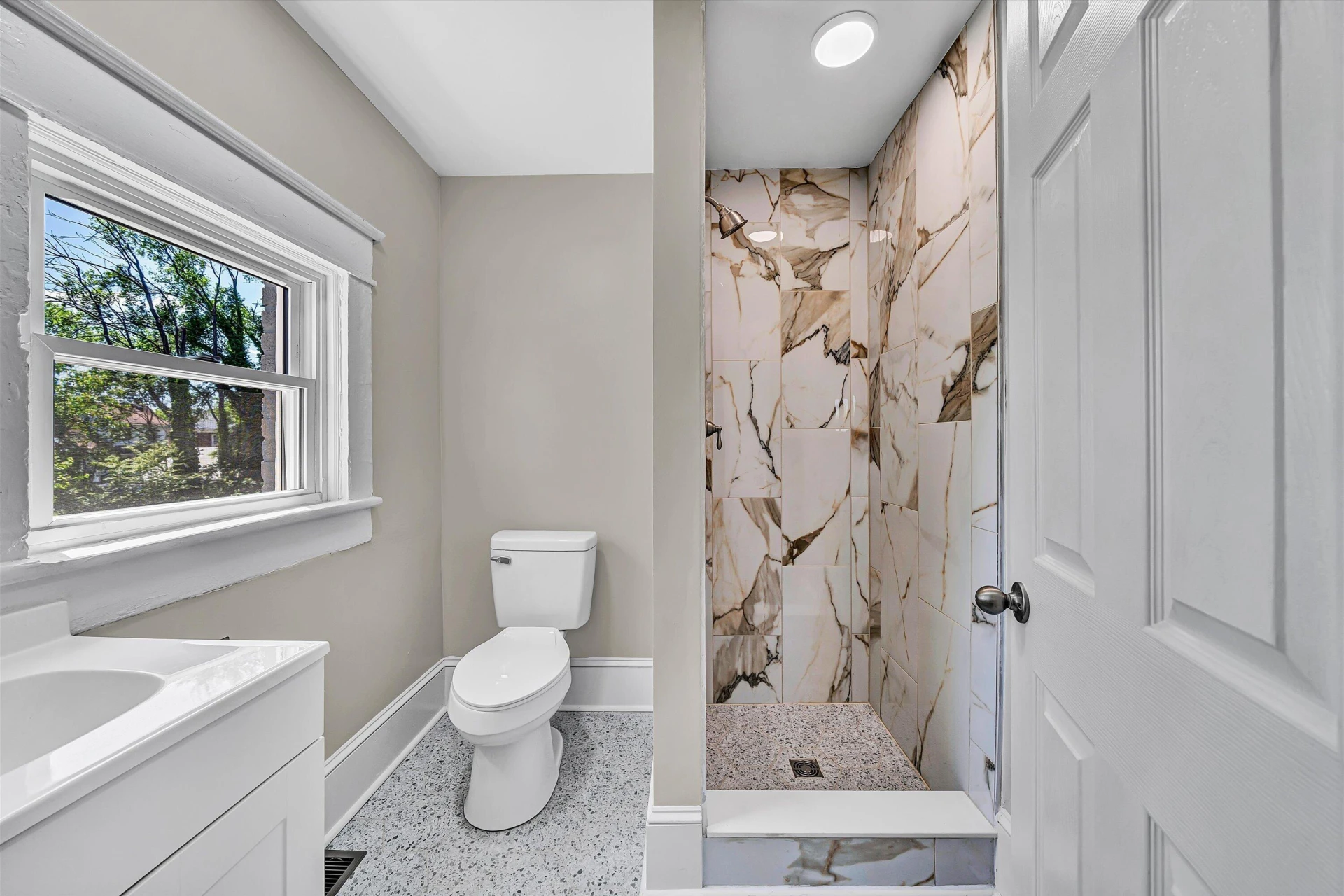 2416 Staunton AVE - Photo 14