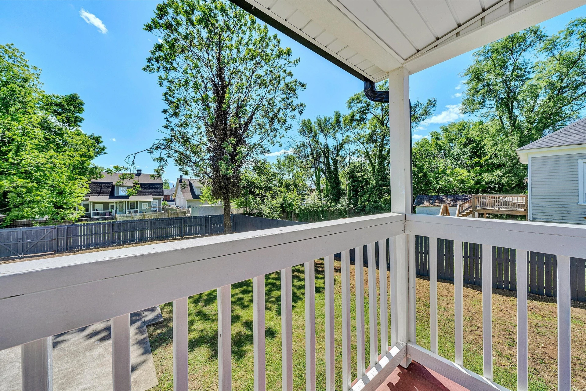 2416 Staunton AVE - Photo 16