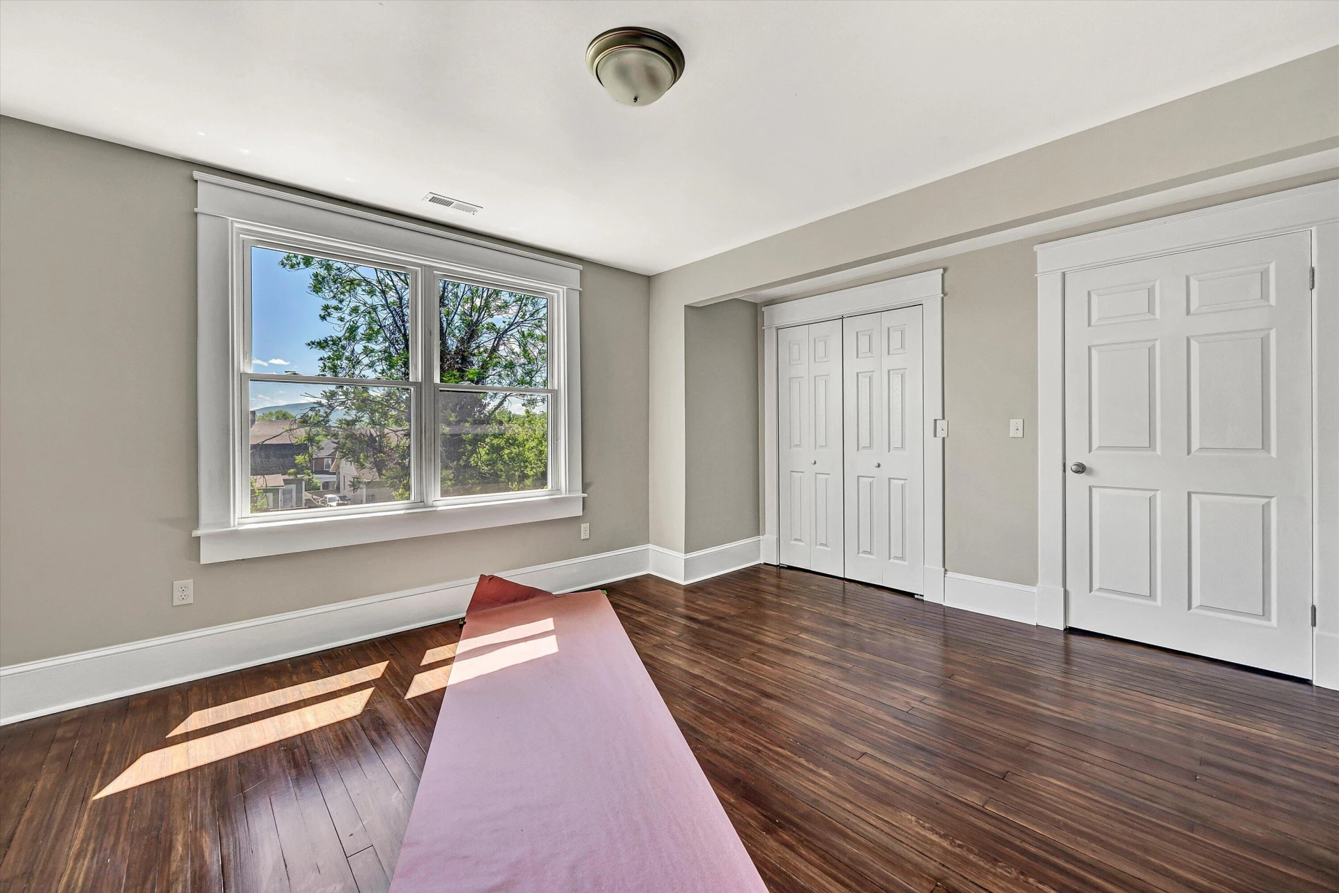 2416 Staunton AVE - Photo 18
