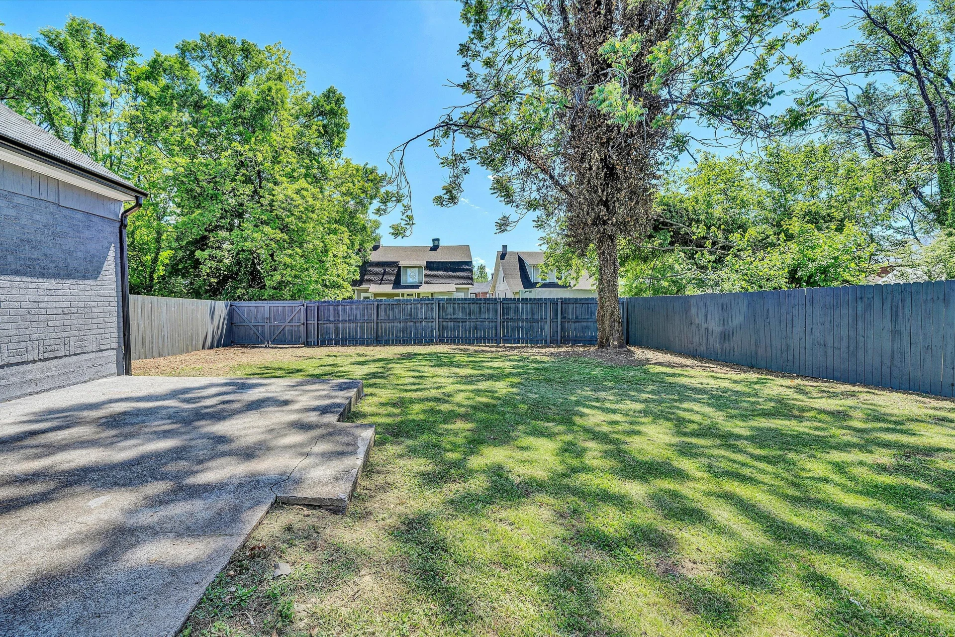 2416 Staunton AVE - Photo 25